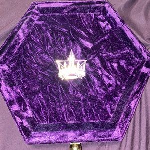 Blood lust palette. Only swatched.